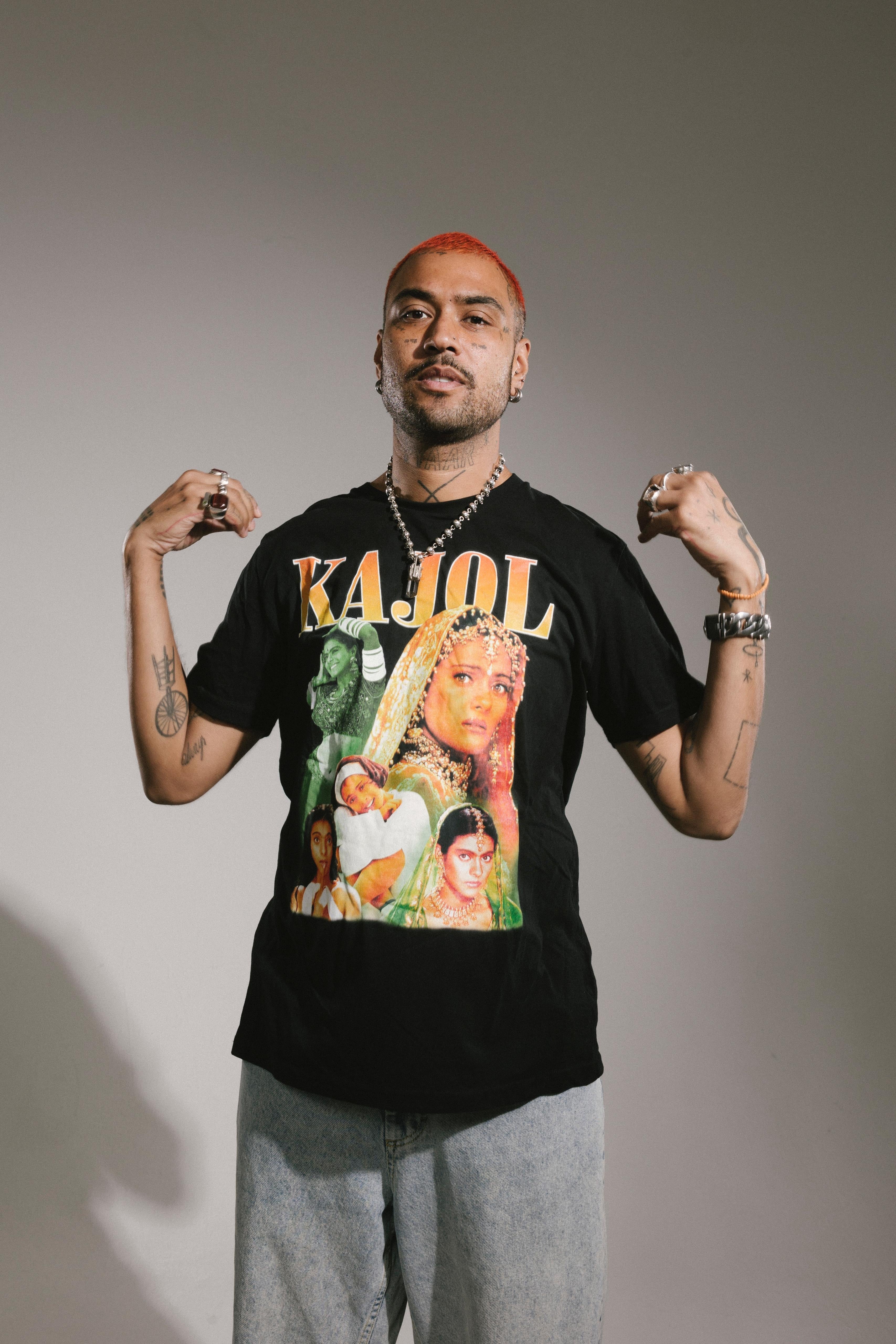 BOLLYHOOD - KAJOL T-shirt