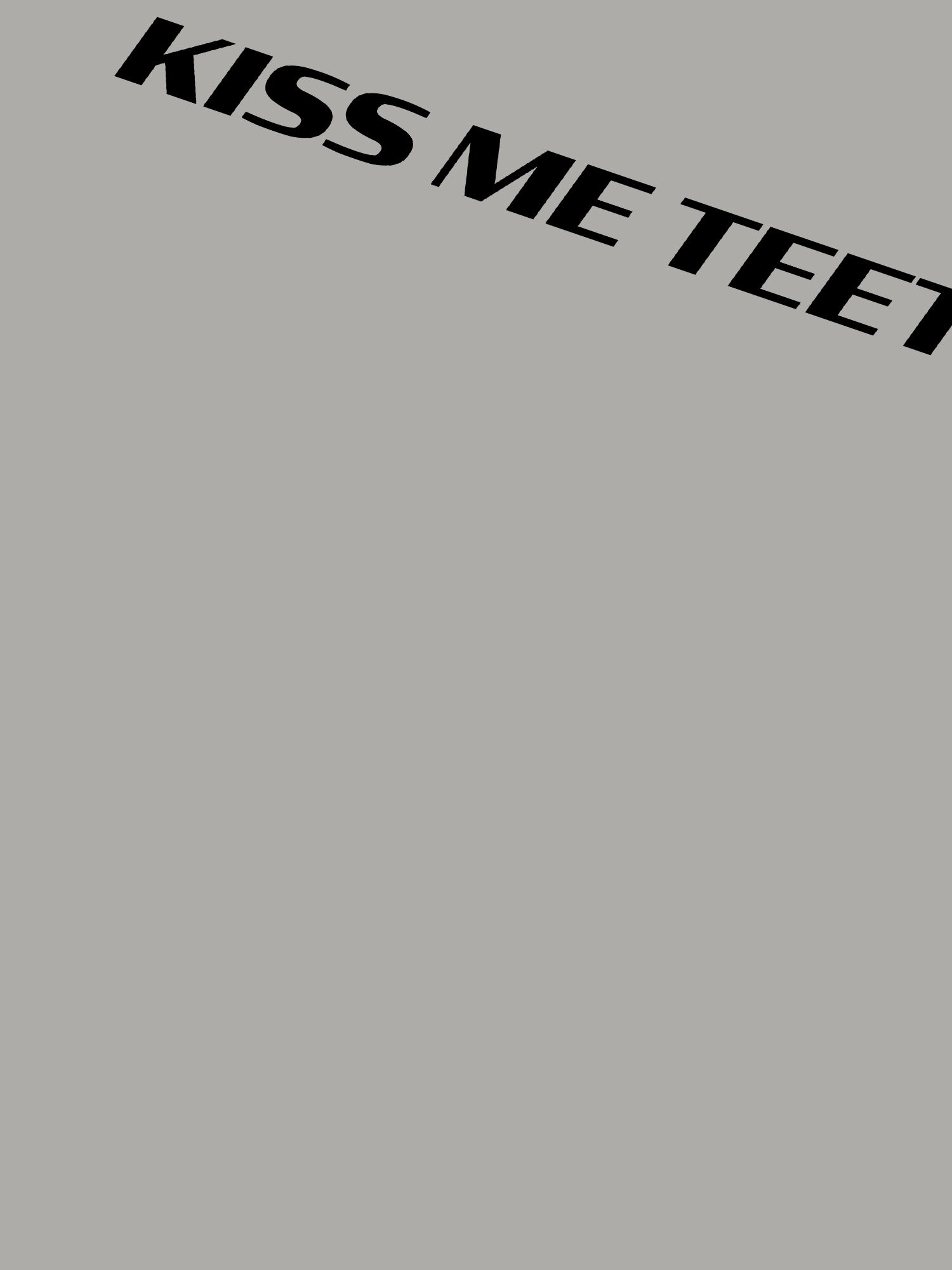 Sandra - Kiss Me Teeth T-shirt