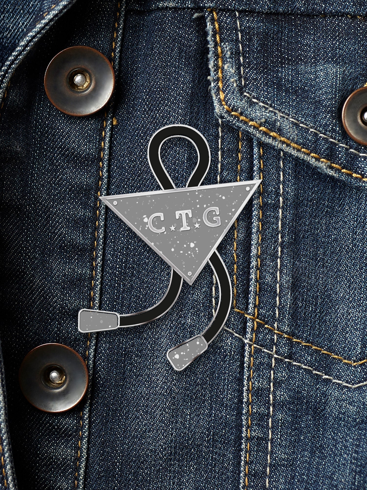 Chai T Grande - Bolo Tie Enamel Pin