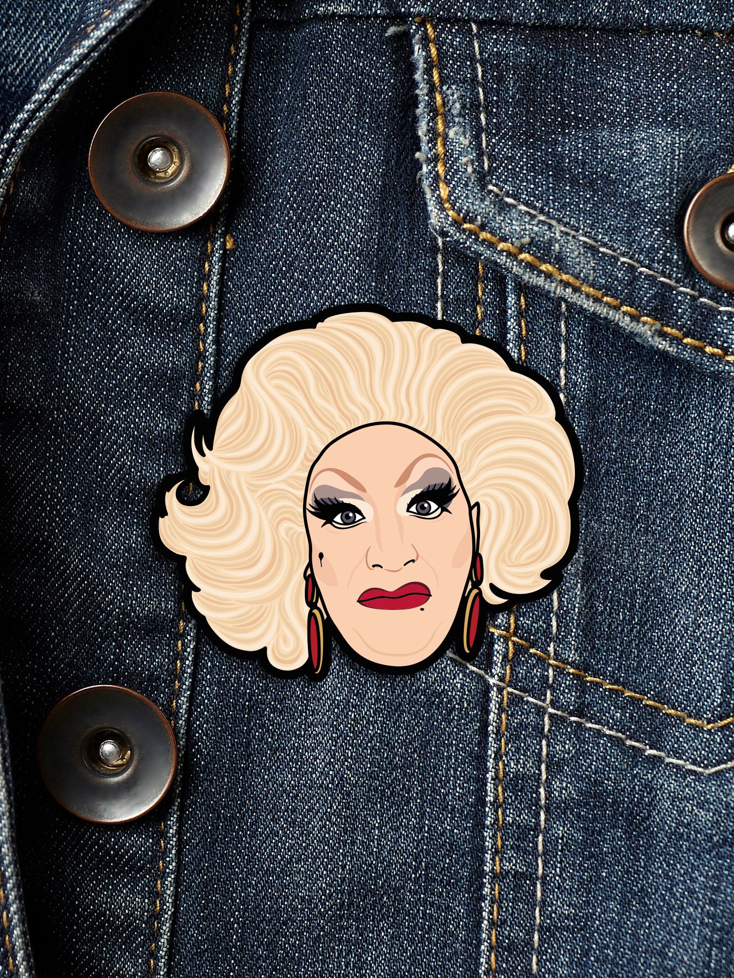 Myra DuBois - Head Enamel Pin