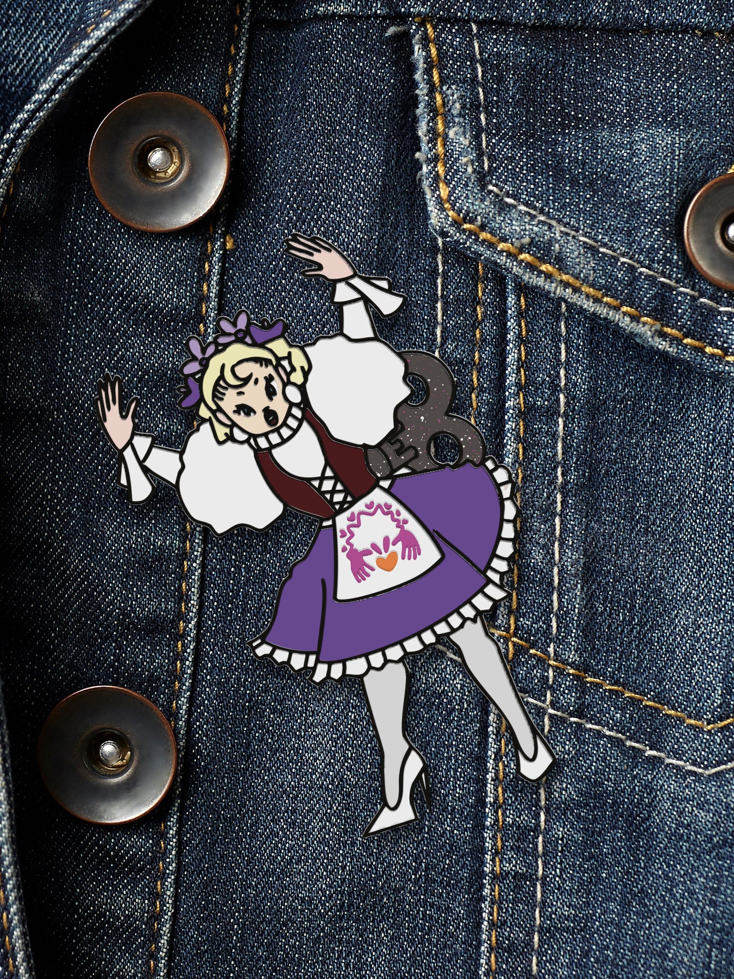 Elle Vosque - Oversized Enamel Pin