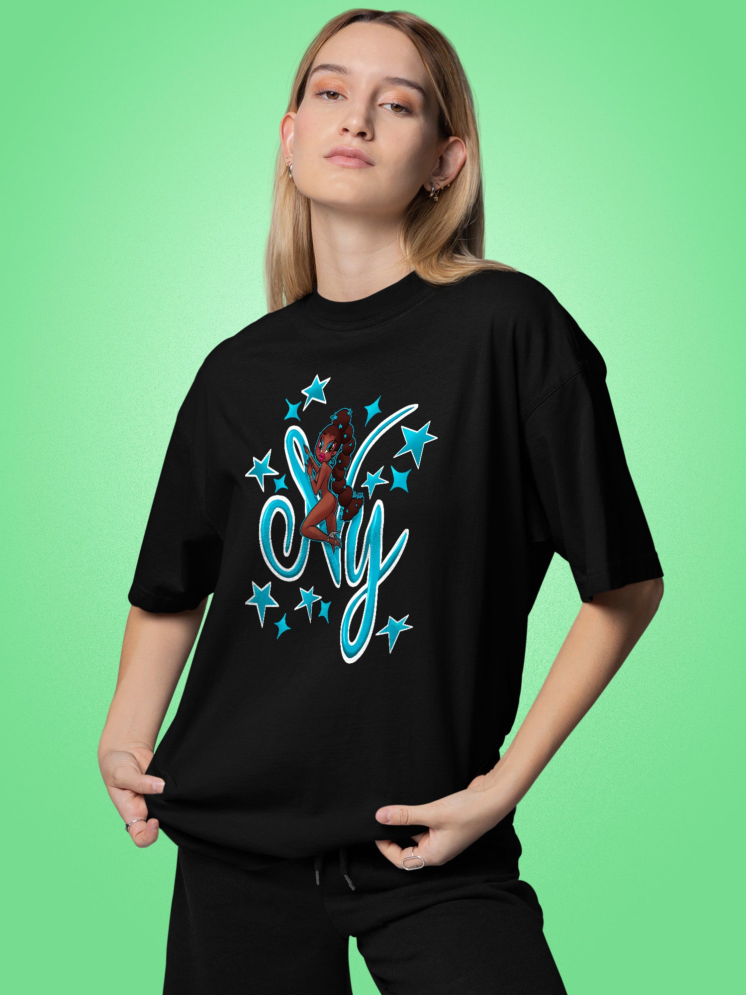 Nyongbella - Meet the Queen T-Shirt